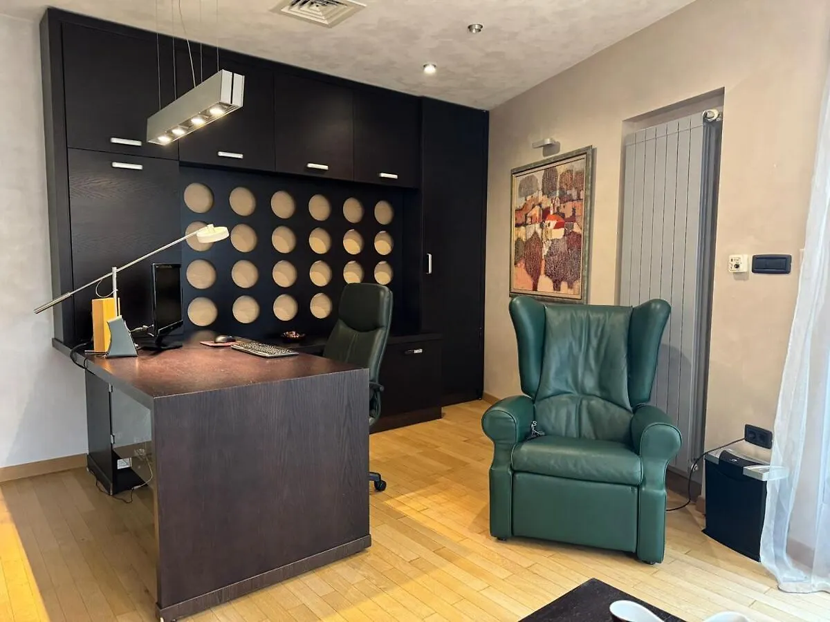 Spacious Luxury Apartment Close To Marinela Hotel Σόφια 0*,