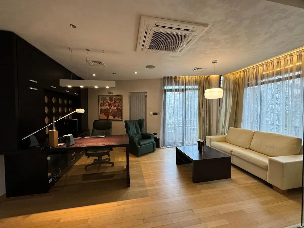 Spacious Luxury Apartment Close To Marinela Hotel Sofia