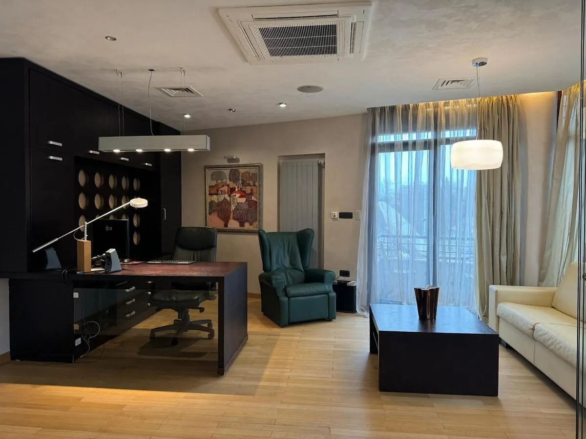 Spacious Luxury Apartment Close To Marinela Hotel ソフィア